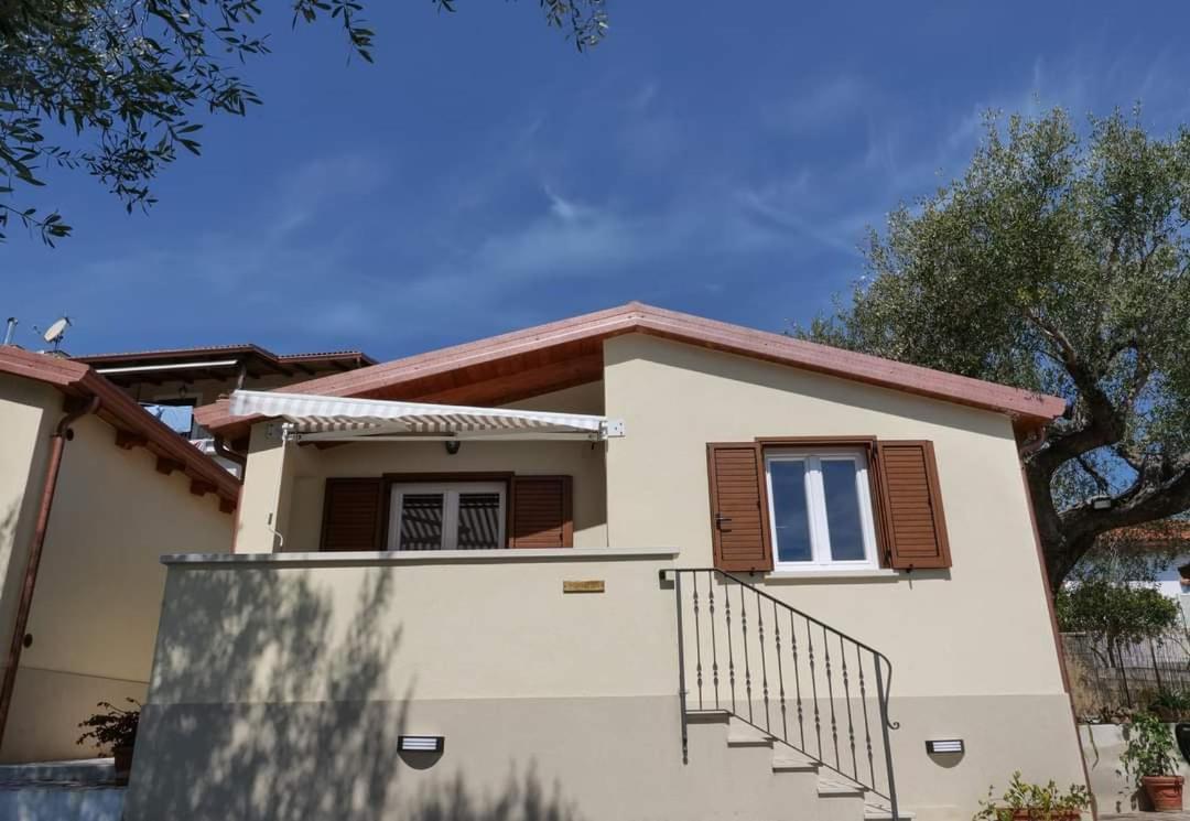 Case Vacanze La Quercia Marina di Camerota Exterior photo